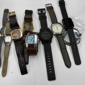 ジャンク 腕時計 CASIO,SEIKO,DIESEL,スマートウォッチ その他 57点（腕時計本体55,充電器1,バンド1） まとめ売りの画像3