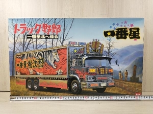 1/32 scale truck .. series [ most star north ...] No.06 plastic model Aoshima 