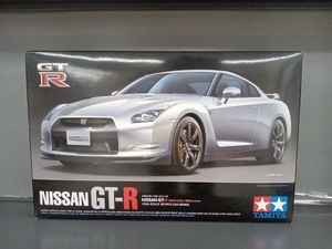 NISSAN R35 GT-R （1/24スケール スポーツカー No.300 24300）