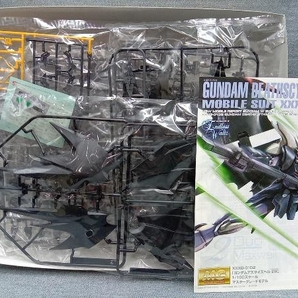 バンダイ 1/100 MG 新機動戦記ガンダムW XXXG-01D2 ガンダムデスサイズヘル EW(ゆ24-16-14)の画像3