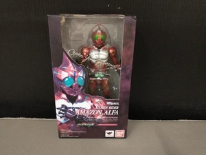  коробка * фигурка ножек часть . немного потертость есть / S.H.Figuarts Kamen Rider Amazon Alpha Kamen Rider Amazon z