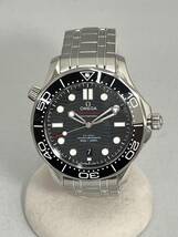 OMEGAオメガ Seamaster シーマスター ダイバー300M マスタークロノメーター 210.30.42.20.01.001 自動巻き メンズ腕時計_画像2