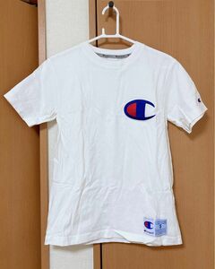 Champion Tシャツ