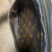 LOUIS VUITTON ルイヴィトン モノグラム セカンドバック_画像6