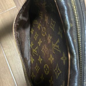 LOUIS VUITTON ルイヴィトン モノグラム セカンドバックの画像6