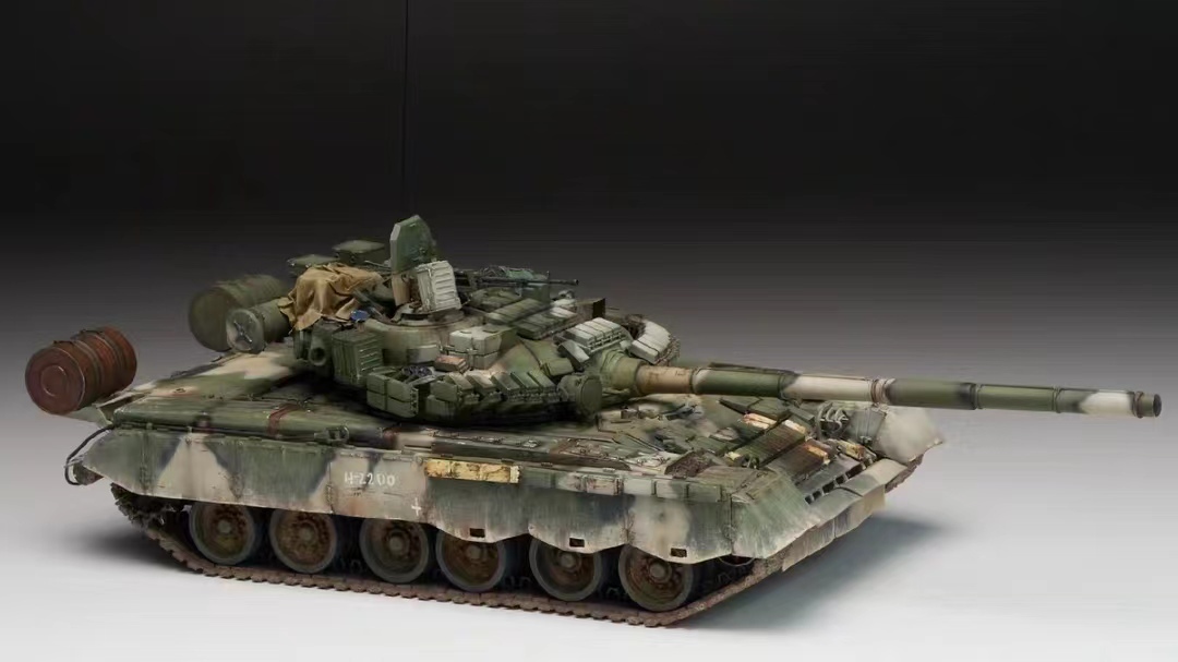 1/35俄罗斯陆军T-80BV主战坦克 拼装涂装完成品, 塑料模型, 坦克, 军用车辆, 完成的产品