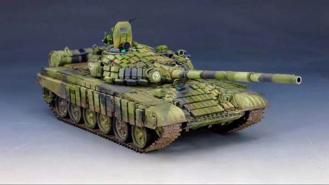 1/35 Tanque de batalla principal del ejército ruso T72B1 Producto terminado ensamblado y pintado, Modelos de plástico, tanque, Vehículos militares, Producto terminado