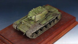 1/35 ソビエト KV1 重戦車 組立塗装済完成品 