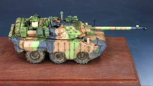 Art hand Auction Coche blindado con ruedas AMX10RCR del ejército francés, 105mm, producto terminado ensamblado y pintado, 1/35, Modelos de plástico, tanque, Vehículos militares, Producto terminado