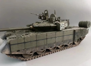 1/35 ロシア軍 T-80BVM 主力戦車 組立塗装済完成品