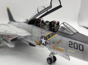 1/48 アメリカ海軍 F-14A トムキャット 組立塗装済完成品