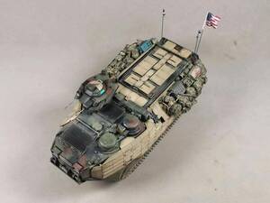 1/35 アメリカ海軍 aav7Ⅰ 水陸両用車 組立塗装済完成品