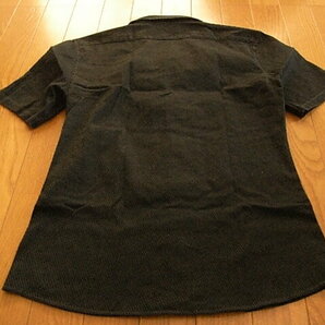 ハイストリート かっこいい半袖ドレスシャツ ブラック サイズLの画像2