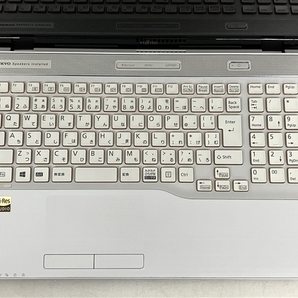 【動作保証】 FUJITSU FMV LIFEBOOK FMVA77C2W ノートPC Core i7-8550U 1.80GHz 8GB HDD 1.0TB SSD 512GB 15.6型 Win11 中古 T8666458の画像5