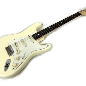 【動作保証】FENDER AM PRO STRAT RW OWT AMERICAN Professional STRATOCASTER ストラトキャスター ケースあり 中古 良好 T8700570の画像1