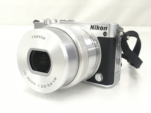 【動作保証】Nikon 1 J5 標準パワーズームレンズキット1 NIKKOR VR 10-30mm f/3.5-5.6 PD-ZOOM ミラーレス 一眼 カメラ 中古 美品 T8732105