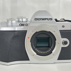 OLYMPUS OM-D E-M10III ボディ ミラーレス 一眼 14-42mm 40-150mm ダブル ズーム レンズ キット カメラ 中古 訳あり K8721423の画像8