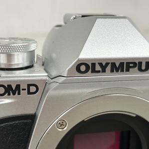 OLYMPUS OM-D E-M10III ボディ ミラーレス 一眼 14-42mm 40-150mm ダブル ズーム レンズ キット カメラ 中古 訳あり K8721423の画像4