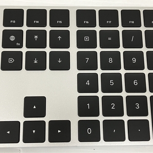 【動作保証】Apple A2520 Magic Keyboard マジックキーボード アップル キーボード 中古 良好 O8781276の画像6