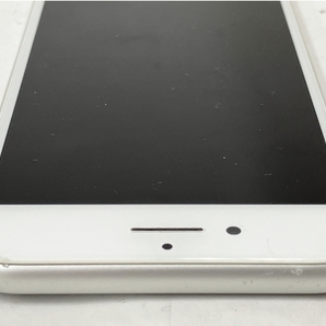 【動作保証】 Apple iPhone 8 MQ852J/A 256GB SIMロック有 スマートフォン スマホ 携帯電話 ジャンク M8702373の画像3