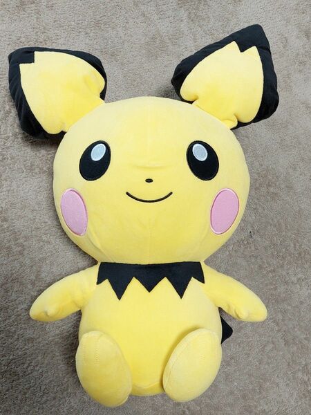 ピチュウ　ぬいぐるみ　ポケットモンスター　 BIGぬいぐるみ