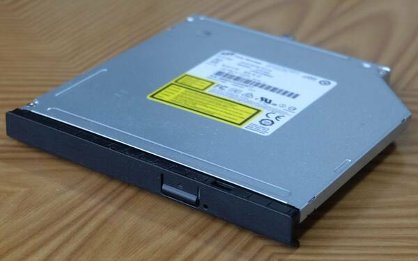 DVD-ROMドライブ SATA接続 厚さ12.7mm ★ HL Data Storage DTC0N DVD-ROM/CD-ROM