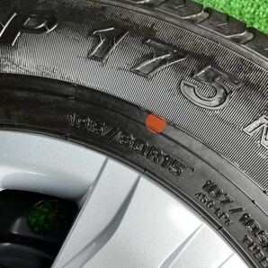 送料無料 【管244-58】新車外しトヨタ 200系 ハイエース 純正 195/80R15 新品ホイールキャップ ダンロップ SP175N15インチ 2023年の画像8