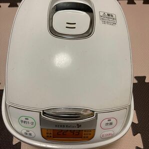 マイコンジャー炊飯器 5.5合 YAMADA SELECT YEC-M10G1 ヤマダ電機