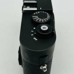 【OP-12800】1円スタート LEICA M8 ブラッククローム 10701 ライカ 箱有 バッテリーチャージャー付 通電確認済み デジタルカメラの画像7