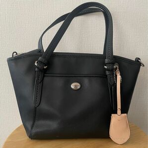 COACH コーチハンドバッグ