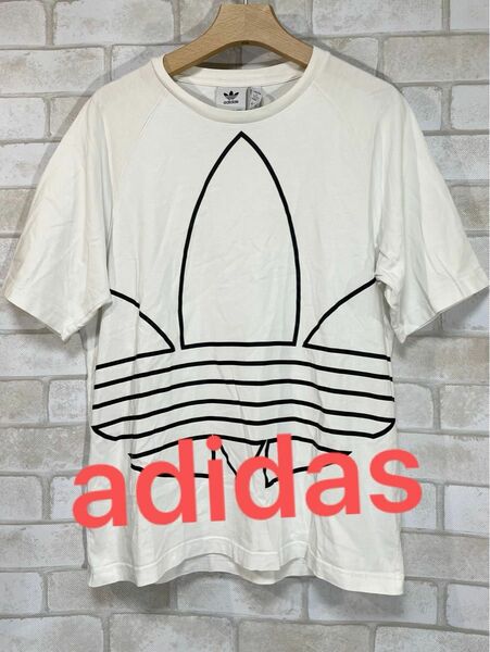 【adidas】アディダス　ビックロゴ　半袖Tシャツ　カットソー