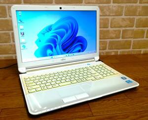 ＜407H100＞LIFEBOOK AH54/E（i3-2330M/4GB/640GB/DVDマルチ/wifi/Office/win11）