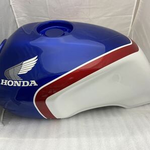 HONDA CB400SF純正外装セット(NC31)CBX1型青白カラー 塗装後未使用品の画像4