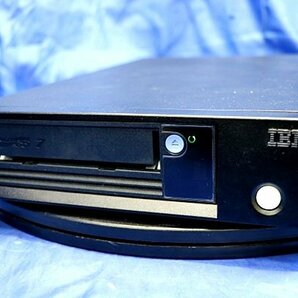 IBM テープ・ライブラリ SystemStorage 3580-H7S / LTO Ultrium7 SAS ドライブ搭載 50148Yの画像1