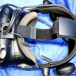 HTC VIVE VRシステム バーチャルリアリティ 99HAL ヘッドマウントディスプレイ VRヘッドセット 50428Yの画像4