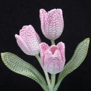 Handmade ◆ お花のコサージュ ◆ チューリップ ◆ 薄ピンク ◆ レース編みの画像3