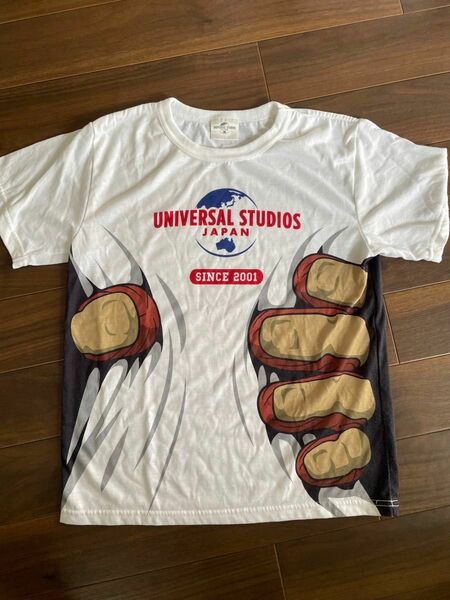 USJ　進撃の巨人　鎧の巨人　Tシャツ　Sサイズ