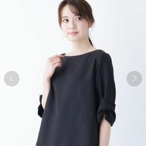 美品　オペークドットクリップ　リネンライクツイル ツイストスリーブブラウス