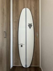 【未使用品】TOMO「REVO」5'6" 29.8L FIREWIRE最新I-Bolicモデル Daniel Thomson（セイノースーパーエクスプレス営業所止め発送）