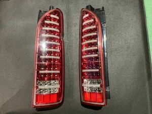 ジャンク　ハイエース200系用　LED テールランプ テールライト ヴァレンティ ジュエルテールランプ