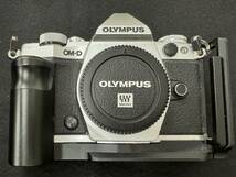 ★オリンパス OLYMPUS OM-D E-M5 Mark2 ボディ シルバー★#3973_画像2