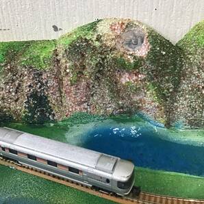 ジオラマ 鉄道風景の水槽の上 メダカ、コケ、栽培 USB循環ポンプ付 自分で飾り、お絵かきする選べるジオラマの画像7