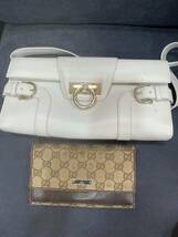 1円〜ブランド バッグ 財布 まとめ/GUCCI FERRAGAMO COACH ほか　ショルダー　ハンドバッグなど／グッチ　フェラガモ　コーチ　17474_画像2