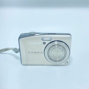 FUJIFILM 富士フイルム FinePix F60fd ファインピクス コンパクトデジタルカメラ 1200万画素 3x f=8.24mm 1:2.8-5.1 デジカメフジフイルム