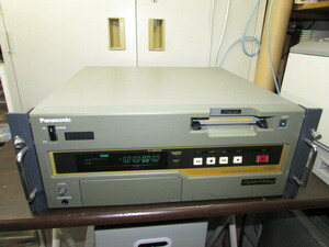 [YHA0281]*Panasonic для бизнеса DVCPRO цифровой видео кассета магнитофон AJ-D450 Digital VideoCassetteRecorder электризация проверка только * б/у 
