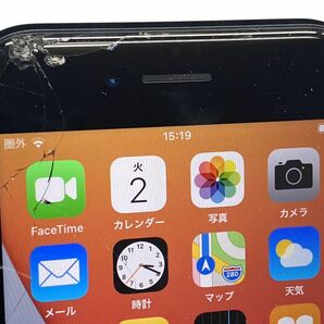 【E048】中古 割れあり iPhone SE ブラック 64GB MHGP3J/A 判定○ スマホ 箱/充電コード付き bの画像4