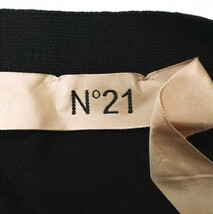 新品 N°21 ヌメロヴェントゥーノ MAGLIA CARDIGAN ロゴ刺繍 ウールハイゲージVネックカーディガン ?20S-A007-7019 36 BLACK 定価69,300円_画像3