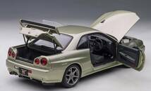 オートアート(AUTOart) 1/18 日産スカイライン GT-R(R34) V-specⅡNUR ミレニアムジェイド【未開封品】_画像2