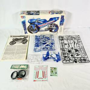 【未組立品】1/12 オートバイシリーズ No.67 '94 ヤマハ TZ250M プラモデルの画像1