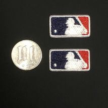 MLB バッターマン 極小（約3cm） ワッペン ２枚セット_画像1